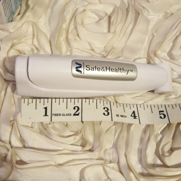 Disinfecting Light Portable Light - UV Light.  Kills Viruses - Picture 8 of 16